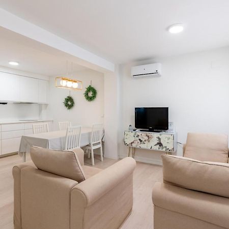 Apartamento Whitey Aparment In Triana Sevilla Exterior foto